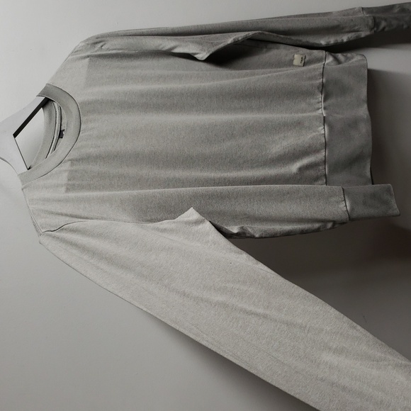 Vuori Women's Daydream Crew Eucalyptus Heather Grey Women's Size Medium - Picture 2 of 8